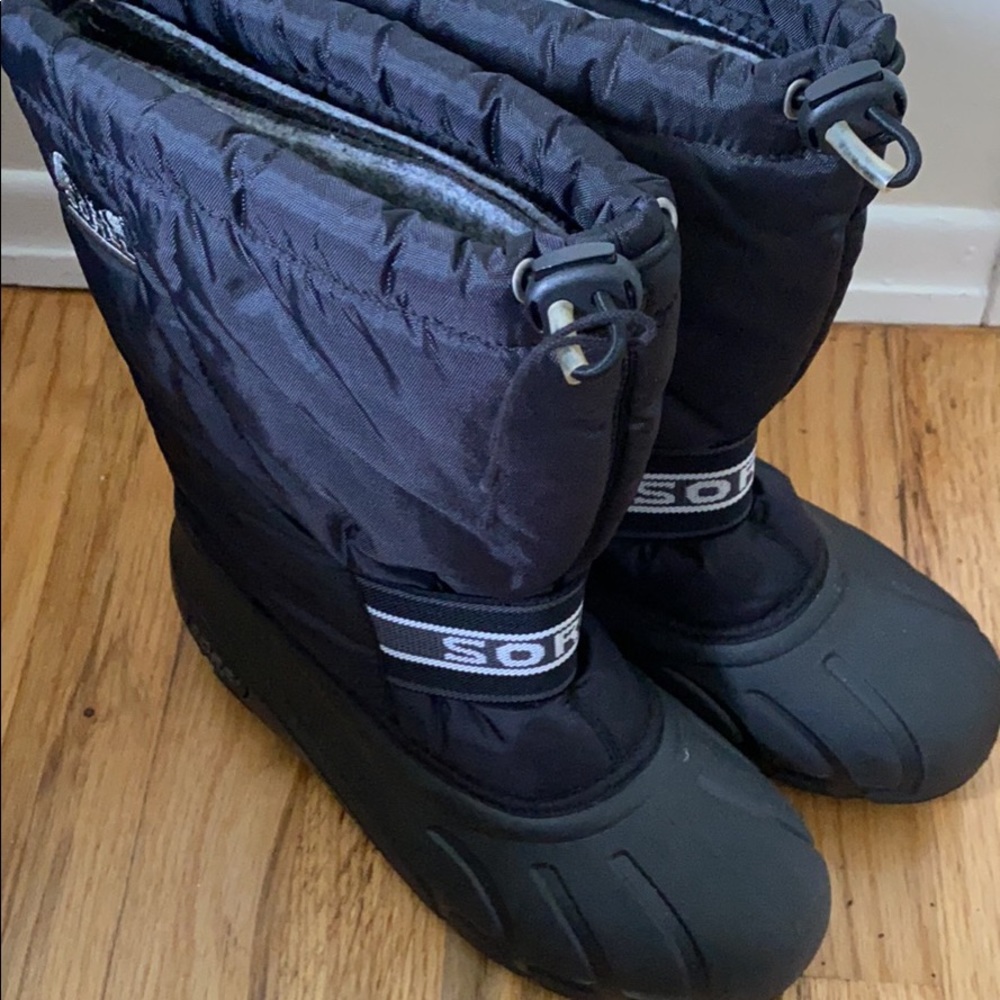 Sorel Womens Boots Size 6